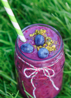 Blueberry Ginger Superfood Smoothie